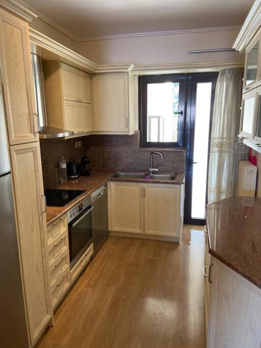 Luxury Apartment In נפפקטוס מראה חיצוני תמונה