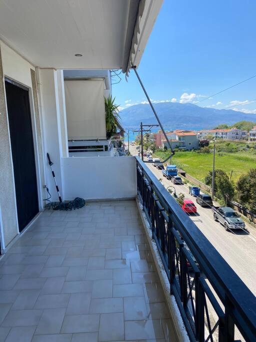 Luxury Apartment In נפפקטוס מראה חיצוני תמונה