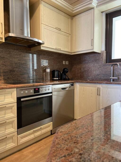 Luxury Apartment In נפפקטוס מראה חיצוני תמונה